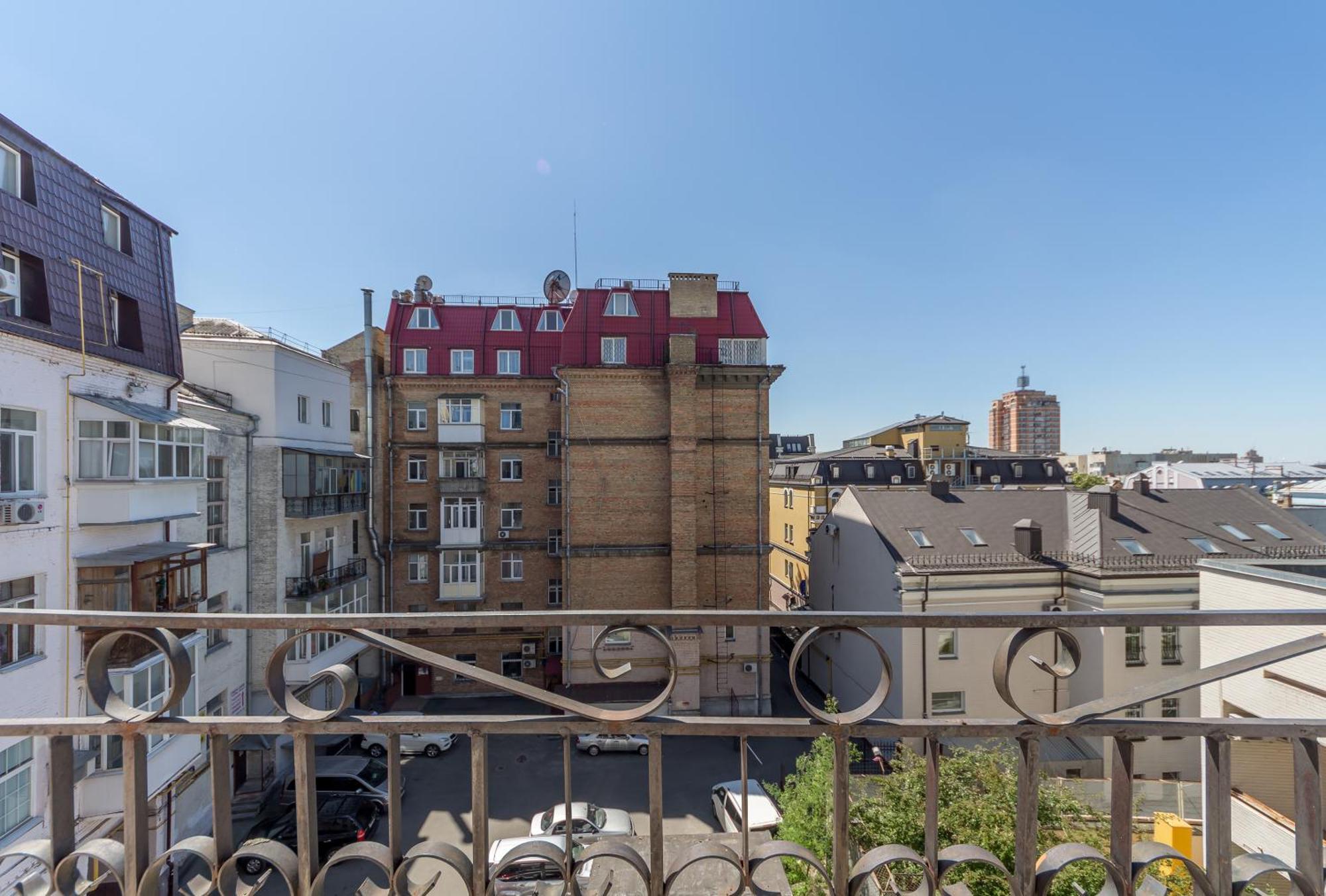 Central Apartments Киев Экстерьер фото